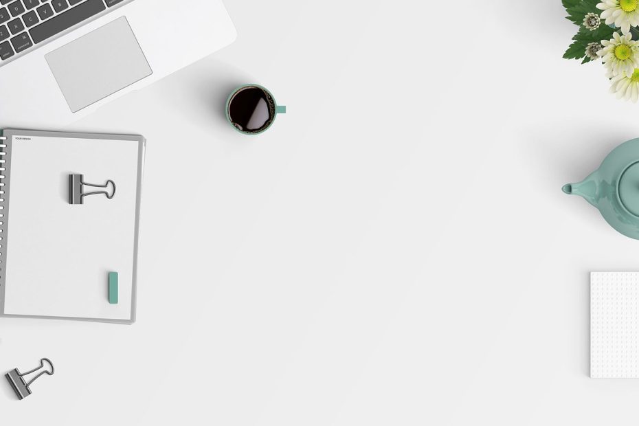 laptop workspace productivity - TeknoPintar